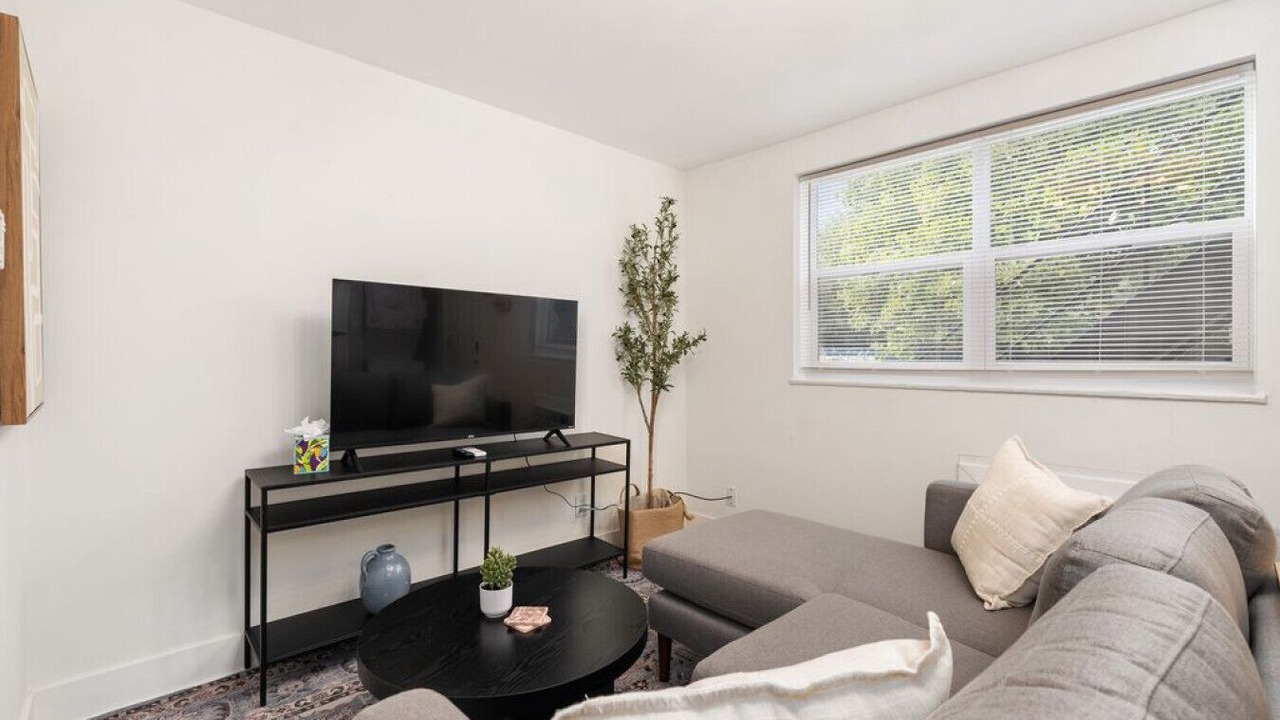 Photo of Bedroom in Downtown Columbus