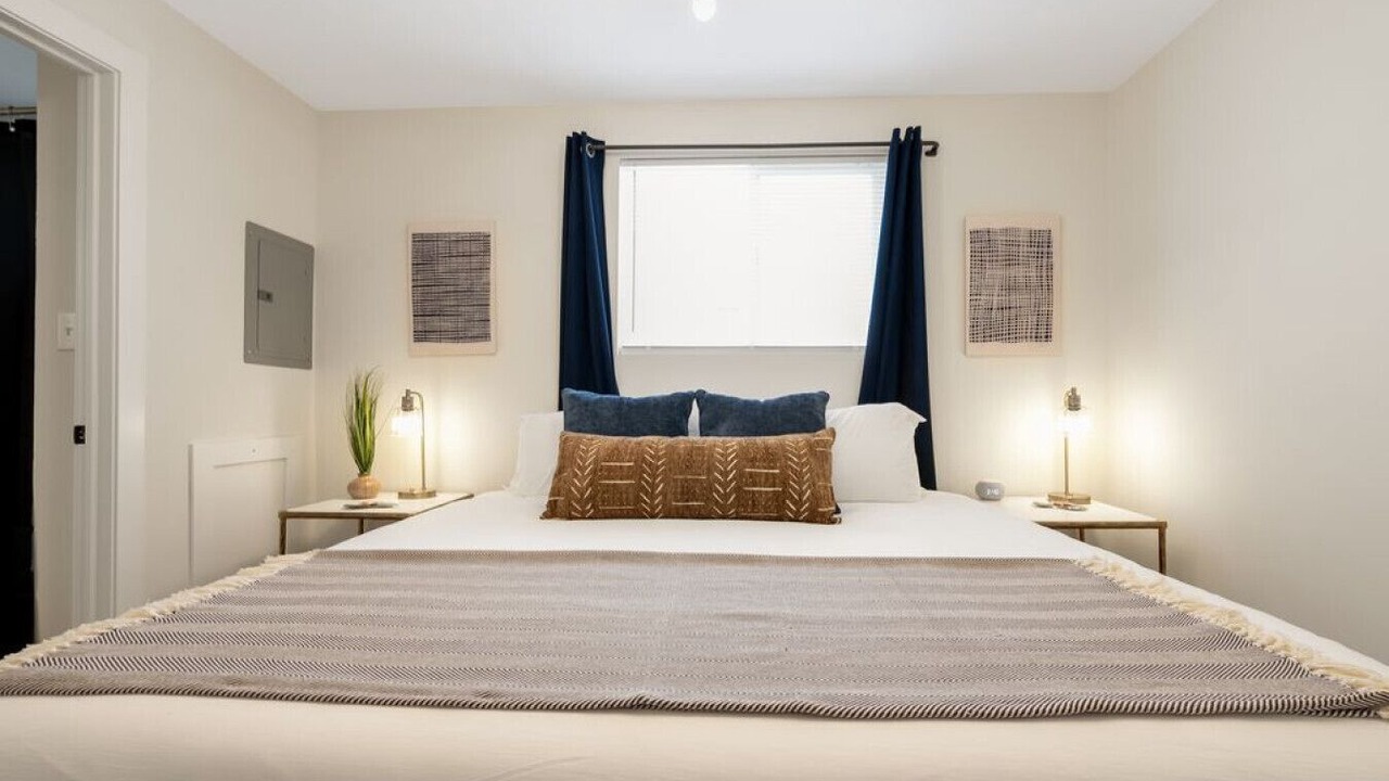 Photo of Bedroom in Downtown Columbus