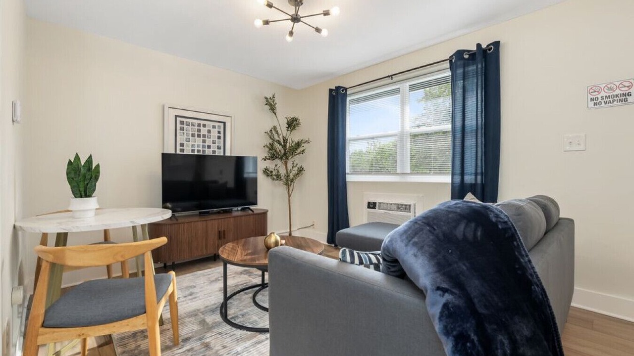 Photo of Livingroom in Downtown Columbus