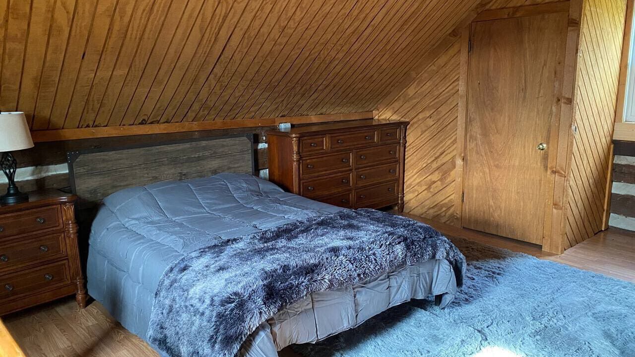 Photo of Bedroom in Danville