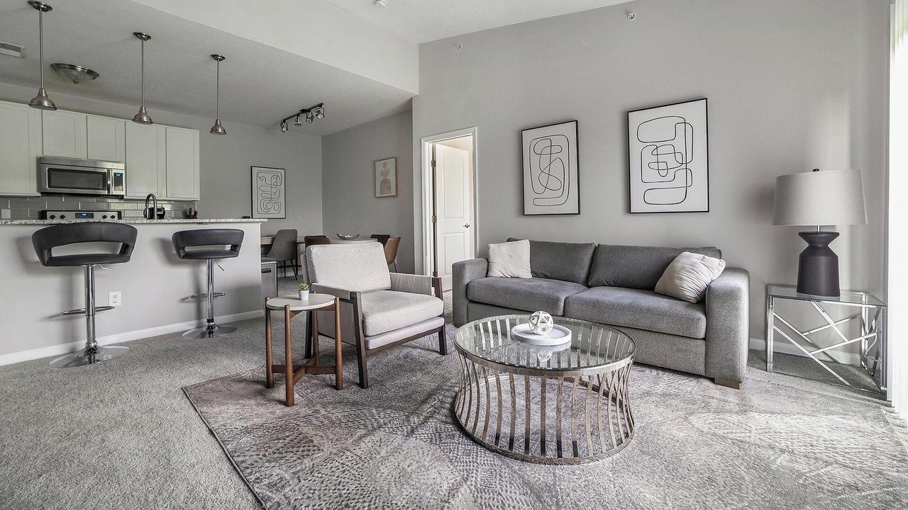 Photo of Livingroom in Northwest Columbus