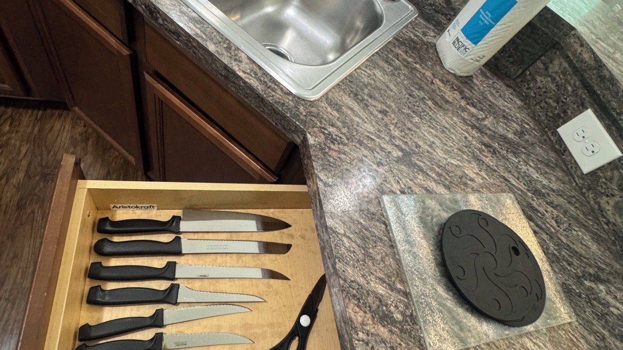 Photo of Kitchen in Lewis Center