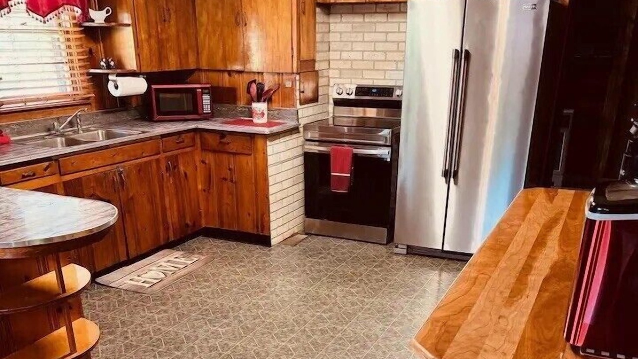Photo of Kitchen in McArthur