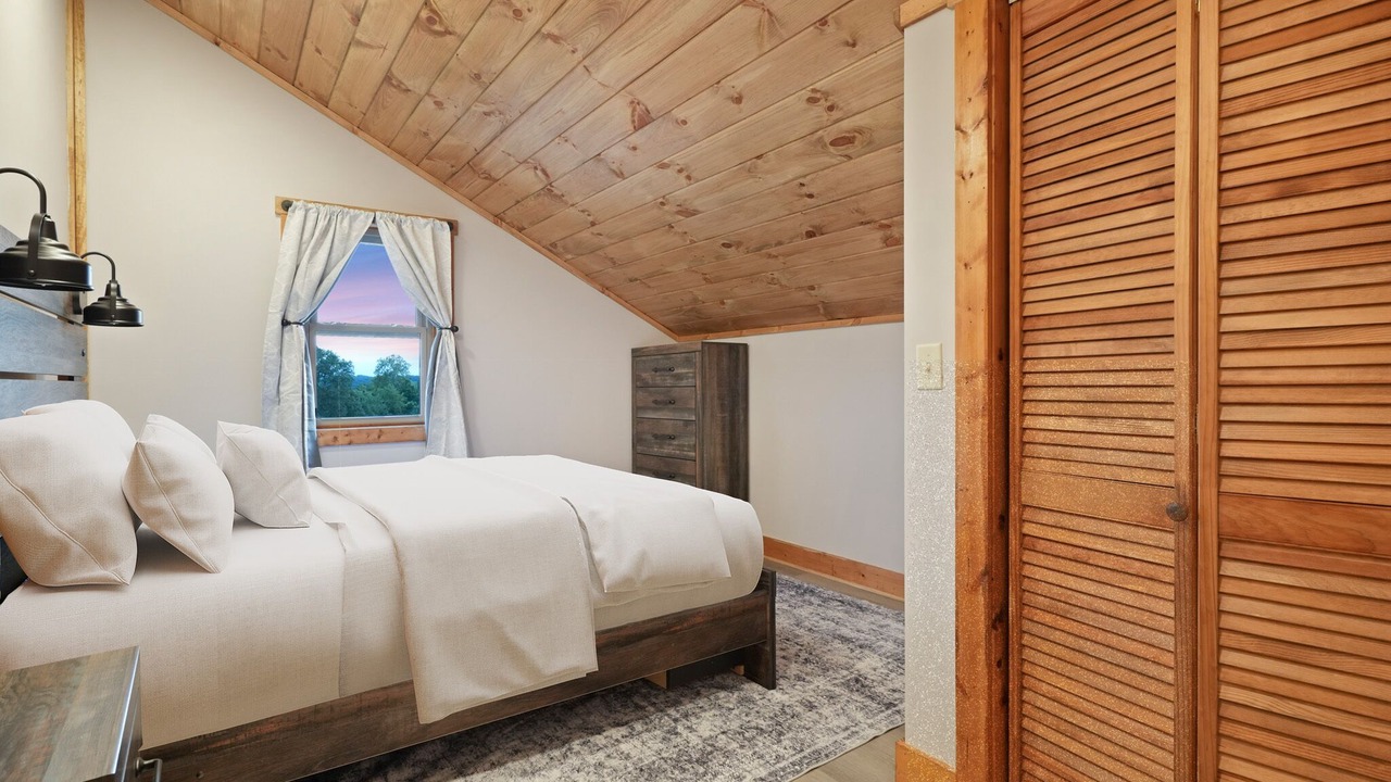 Photo of Bedroom in McArthur