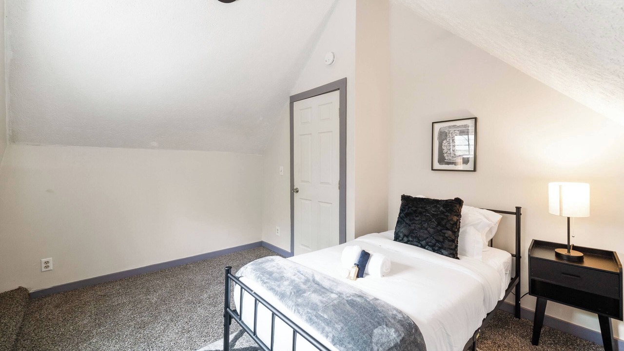 Photo of Bedroom in Short North