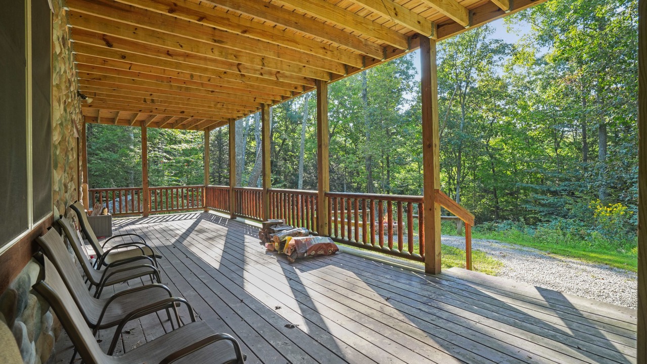 Photo of Patio Balcony in Rockbridge