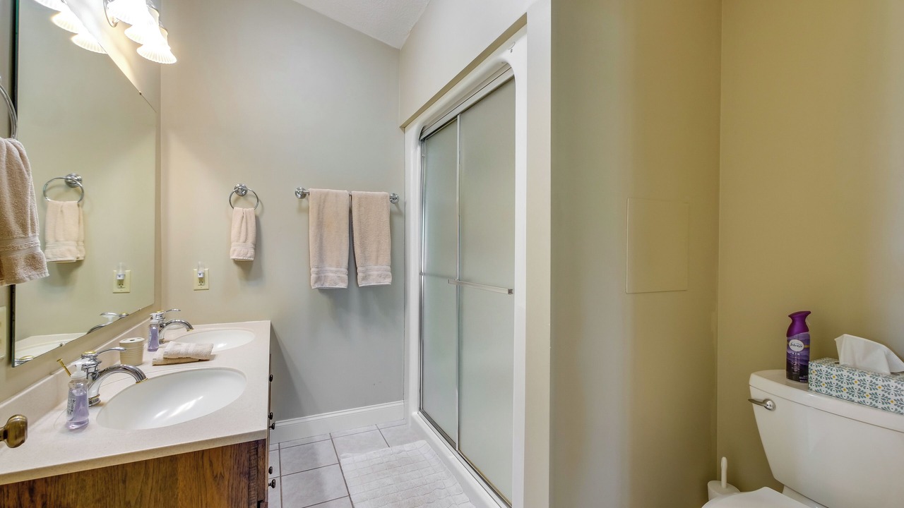 Photo of Bathroom in Millersburg