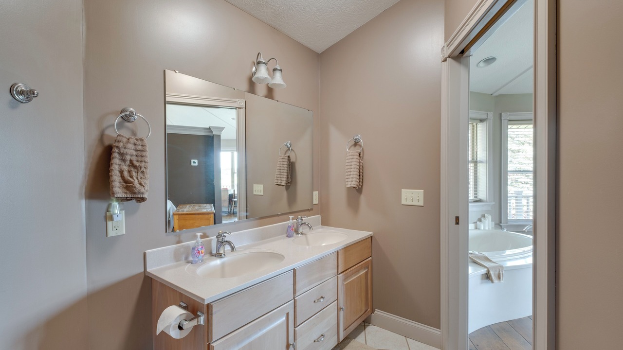 Photo of Bathroom in Millersburg