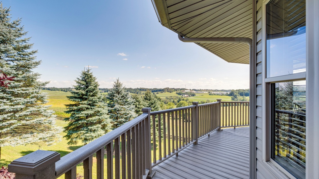 Photo of Patio Balcony in Millersburg