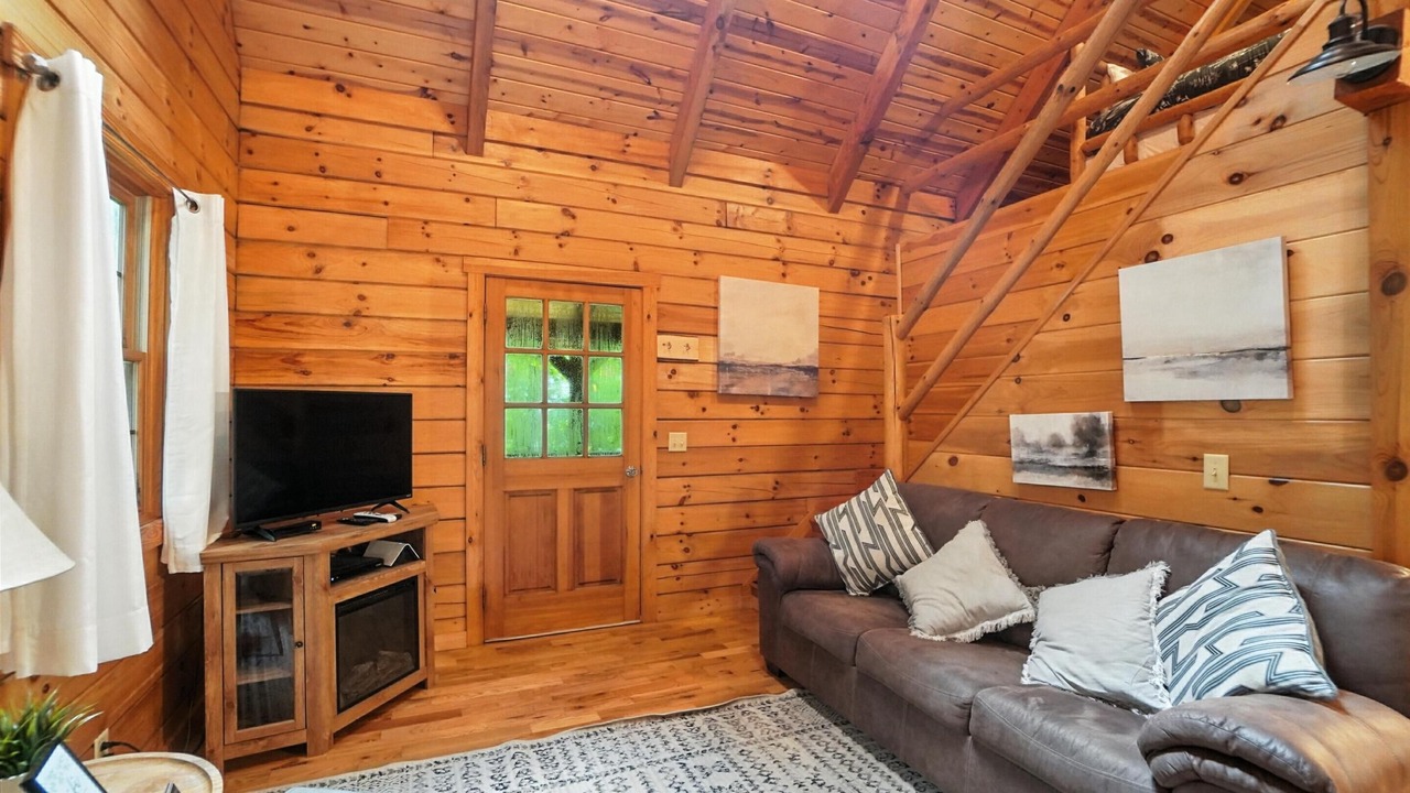 Photo of Livingroom in New Plymouth