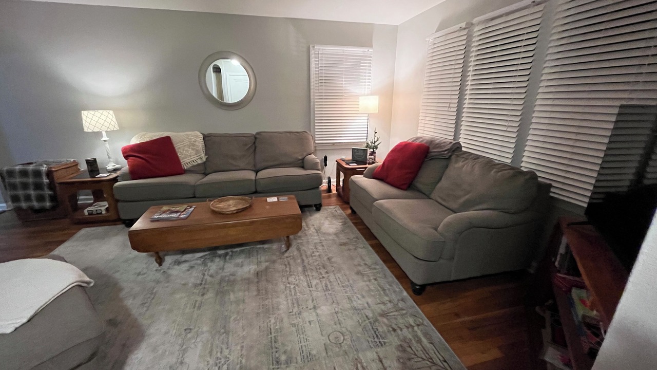 Photo of Livingroom in Orrville