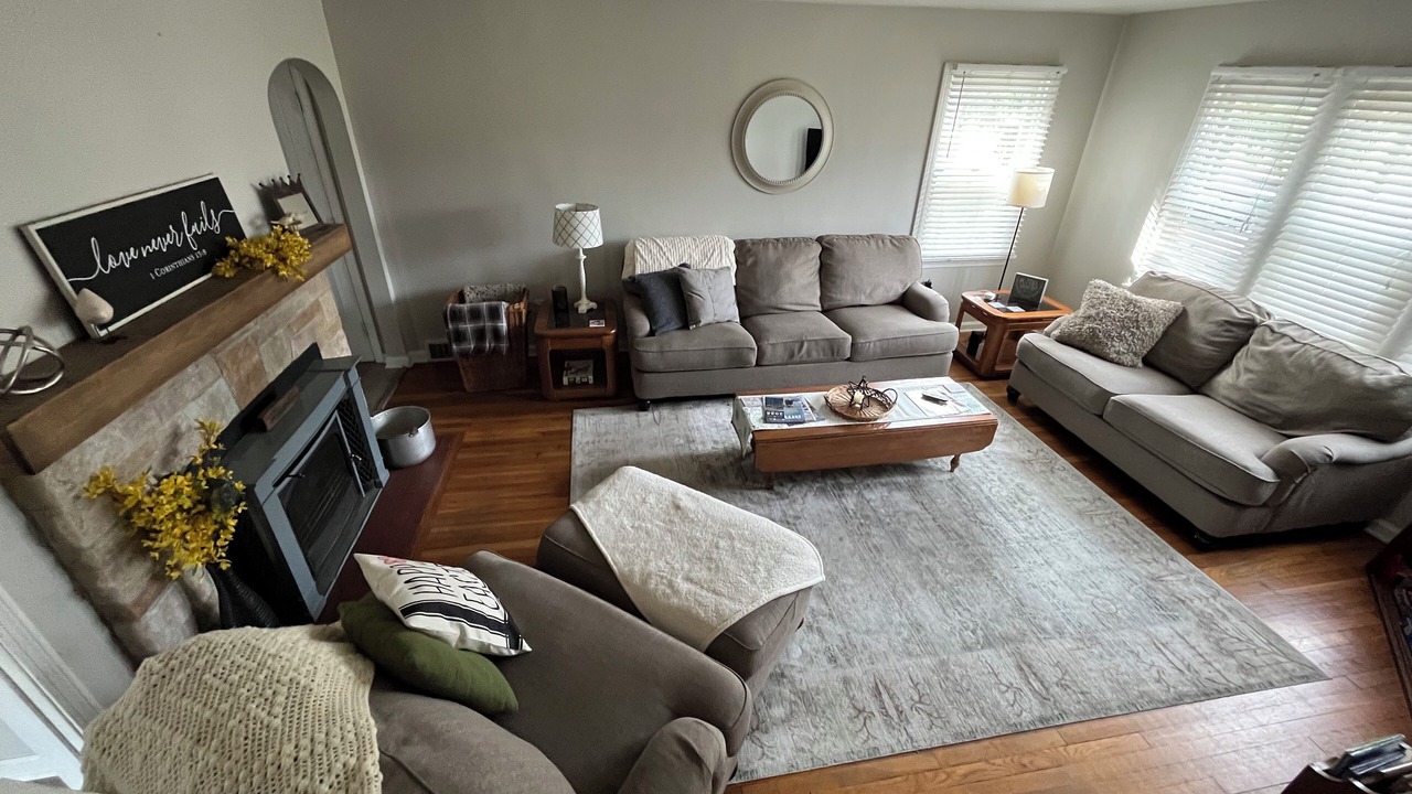 Photo of Livingroom in Orrville