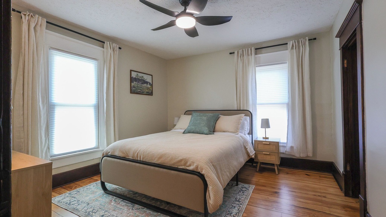 Photo of Bedroom in Lexington
