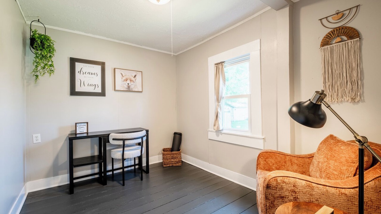 Photo of Livingroom in Pataskala