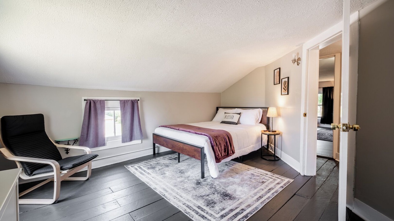 Photo of Bedroom in Pataskala