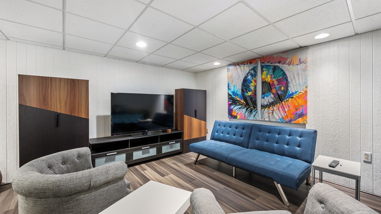 Photo of Livingroom in Canton