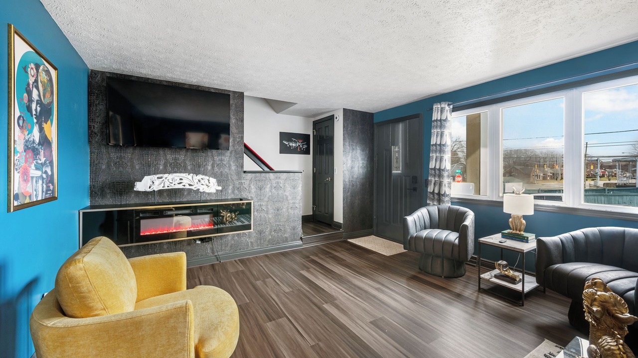 Photo of Livingroom in Canton