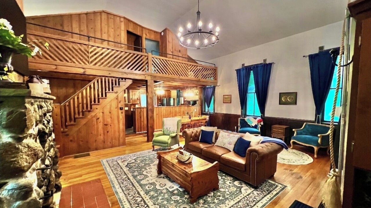 Photo of Livingroom in Mansfield