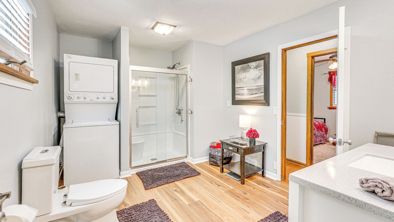 Photo of Bathroom in New Philadelphia