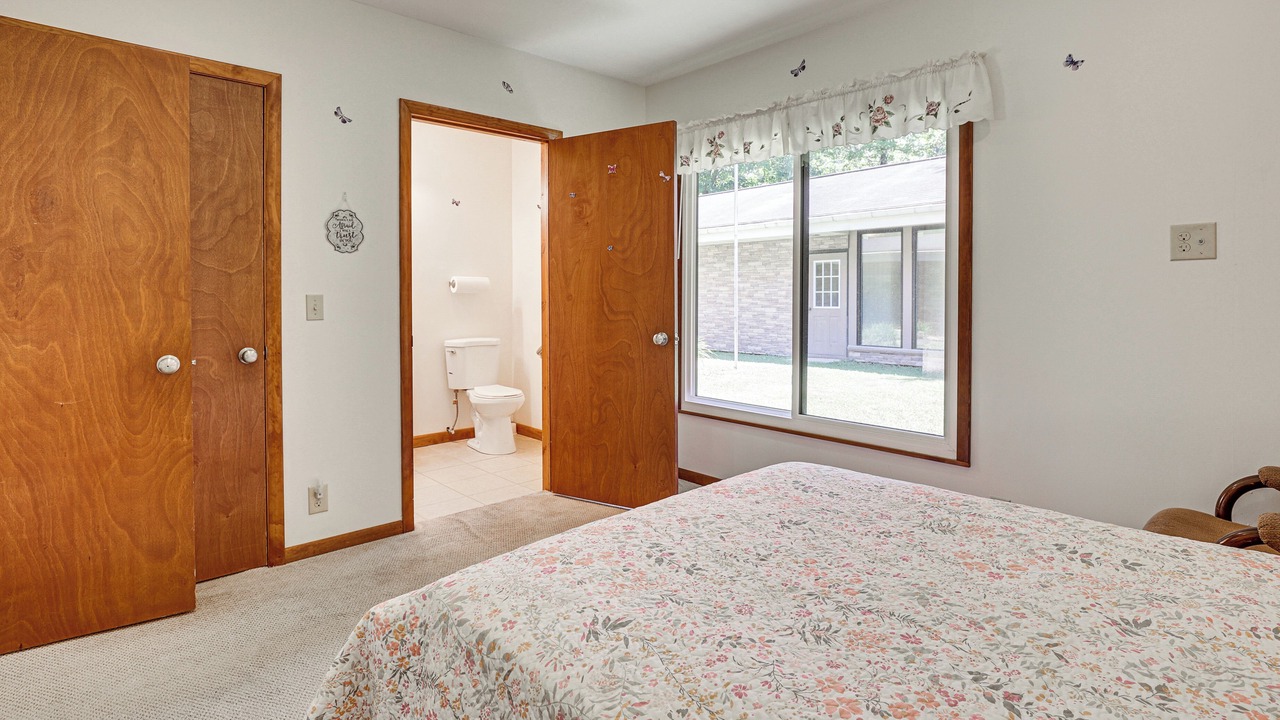 Photo of Bedroom in Coshocton