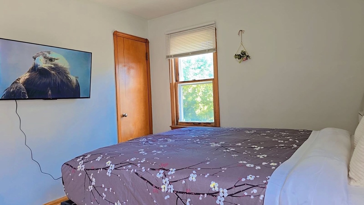 Photo of Bedroom in Garfield Heights