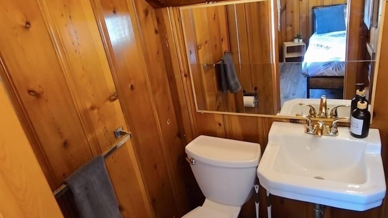 Photo of Bathroom in Garfield Heights