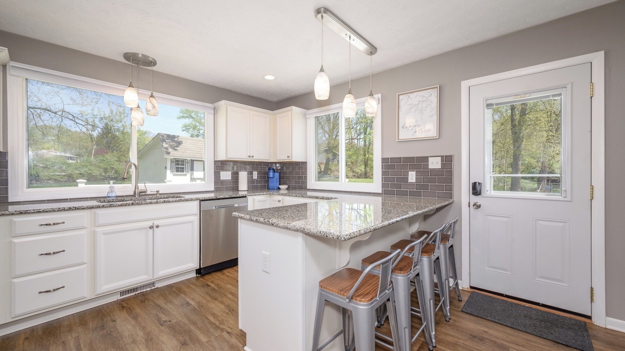 Photo of Kitchen in Portage Lakes
