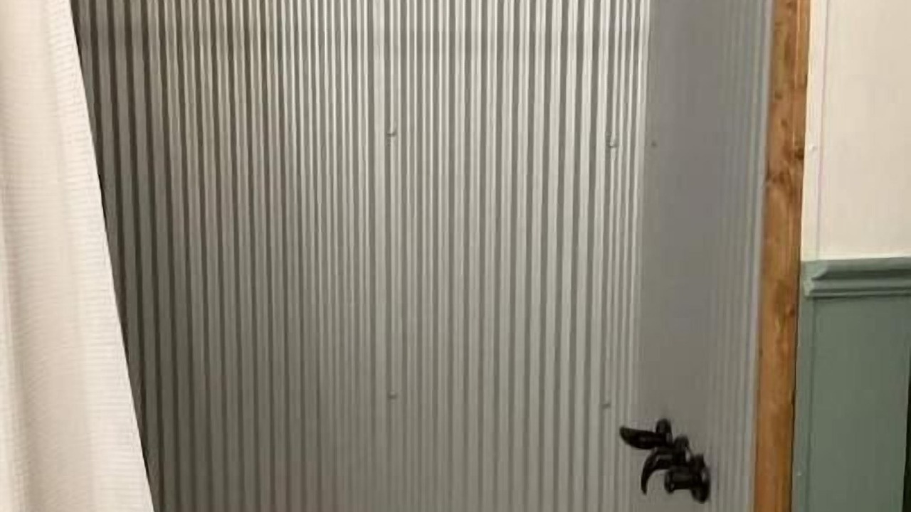 Photo of Bathroom in McConnelsville