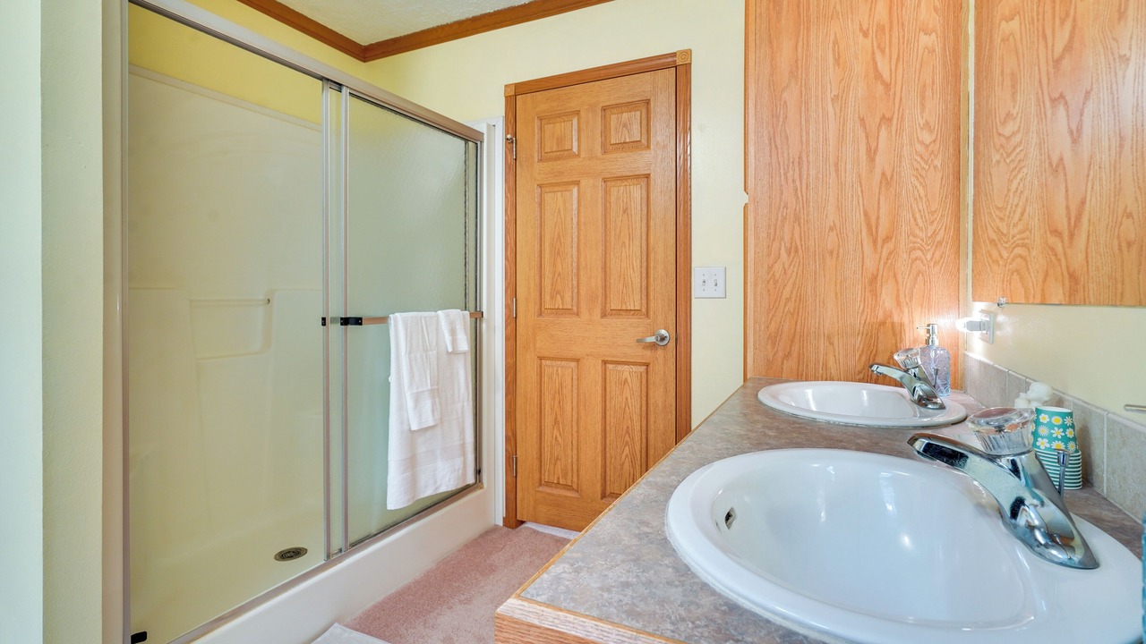 Photo of Bathroom in Zanesville