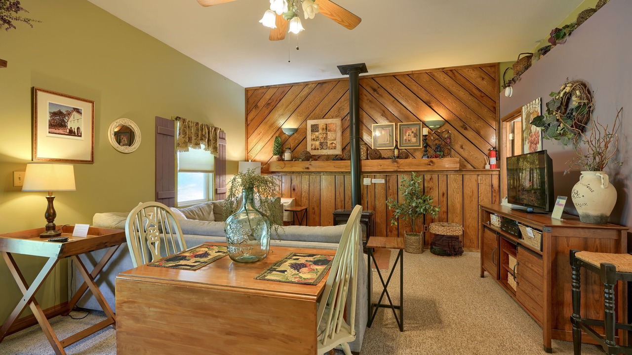 Photo of Livingroom in Carbon Hill