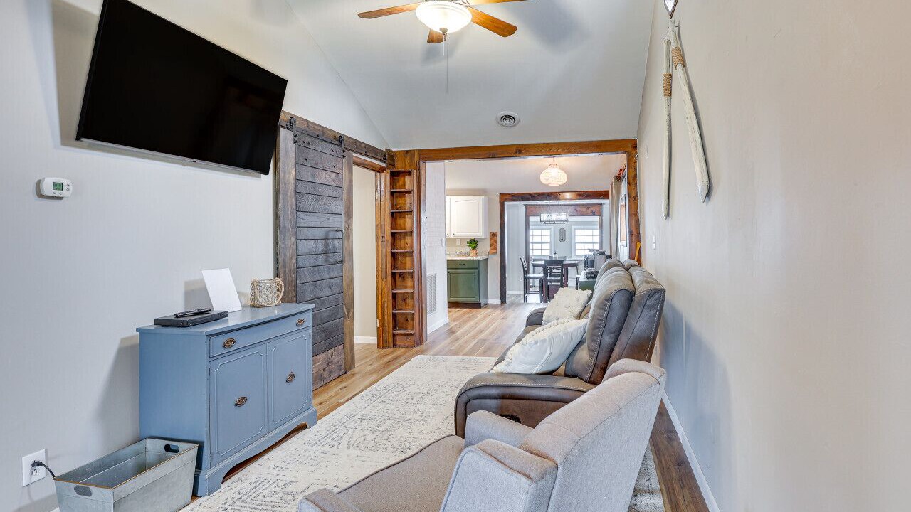 Photo of Bedroom in Craig Beach