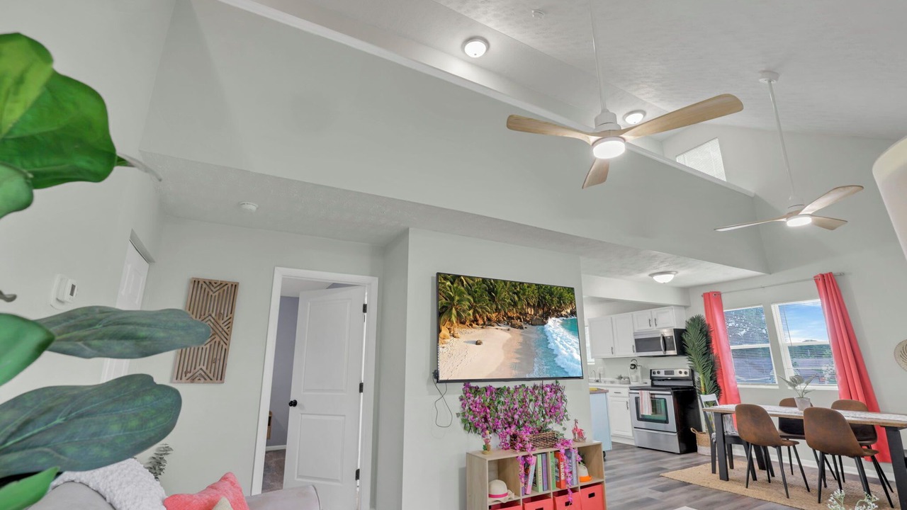 Photo of Livingroom in Buckeye Lake