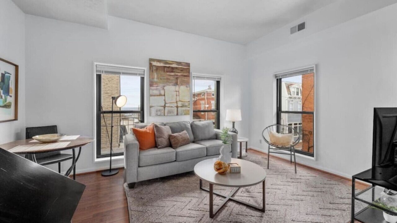 Photo of Livingroom in Mount Adams