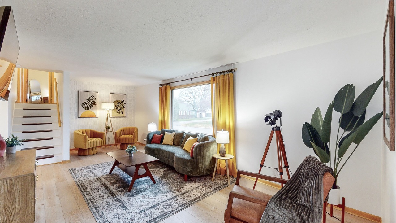 Photo of Livingroom in Canton