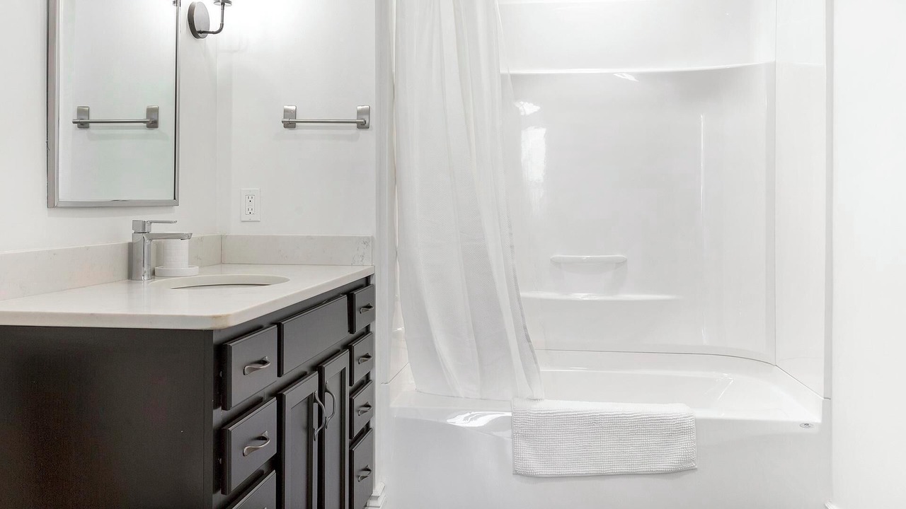 Photo of Bathroom in Little Italy
