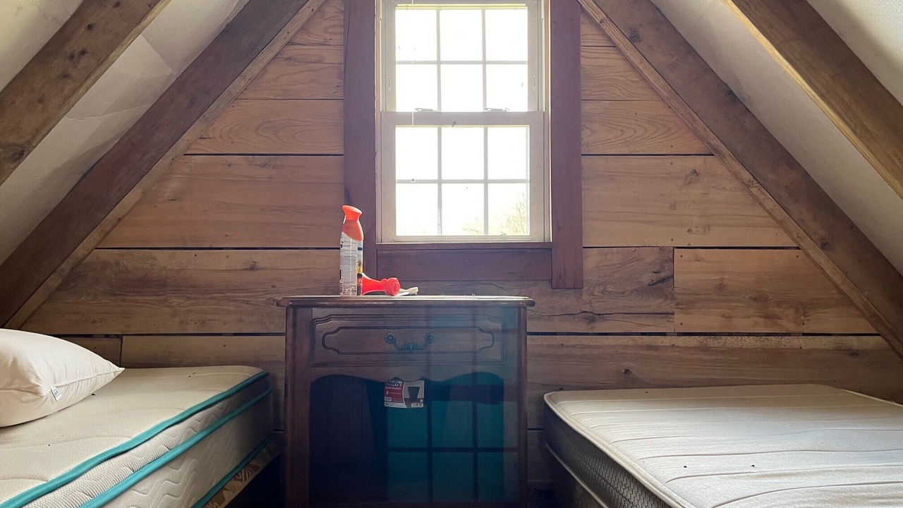 Photo of Bedroom in East Fultonham