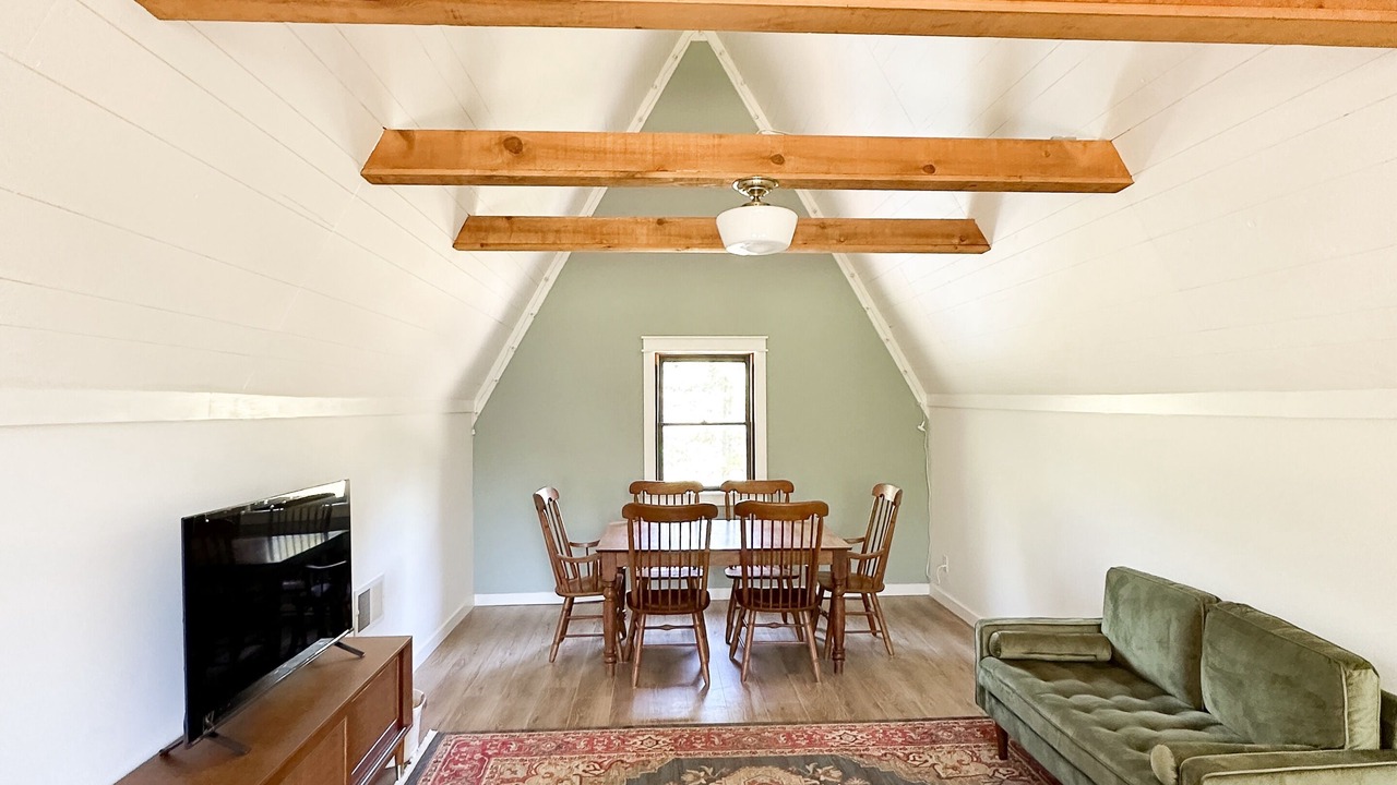 Photo of Livingroom in Coolville