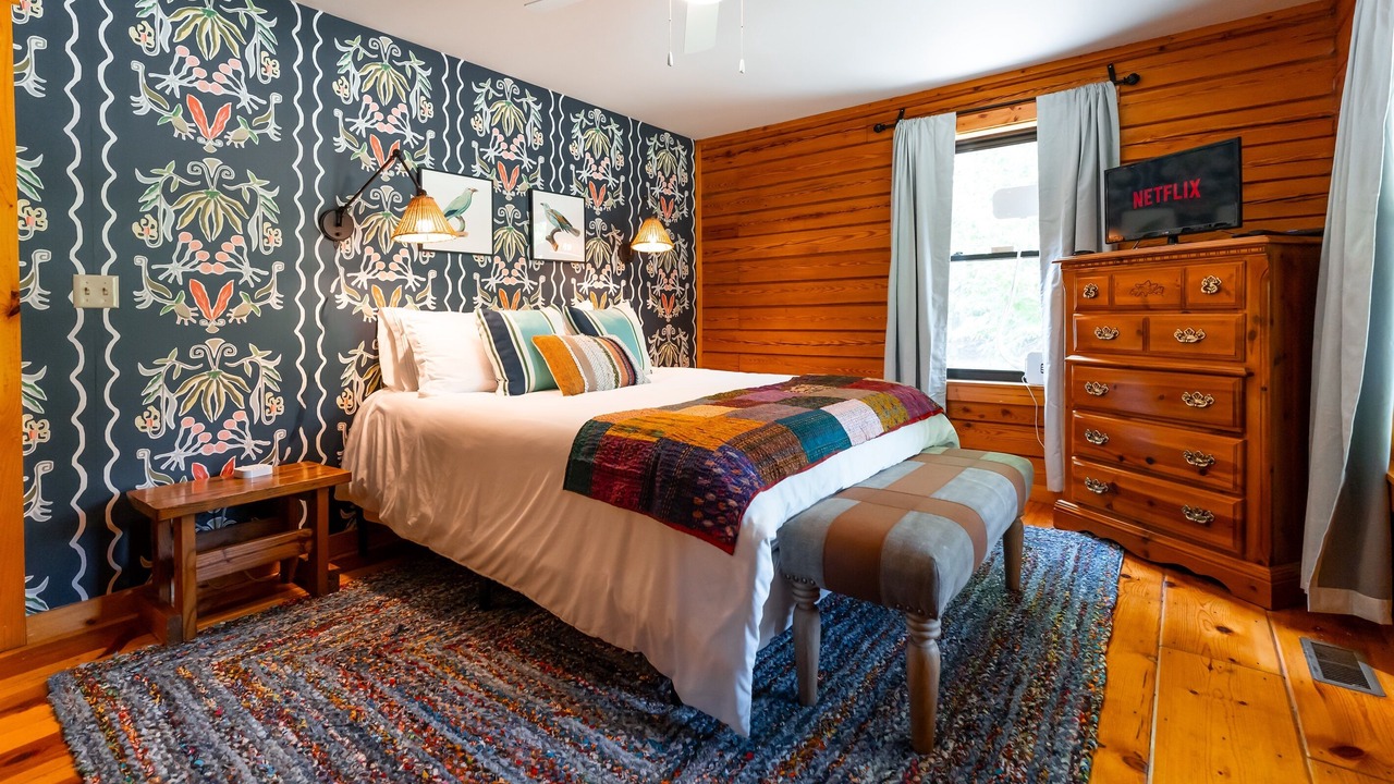 Photo of Bedroom in New Plymouth
