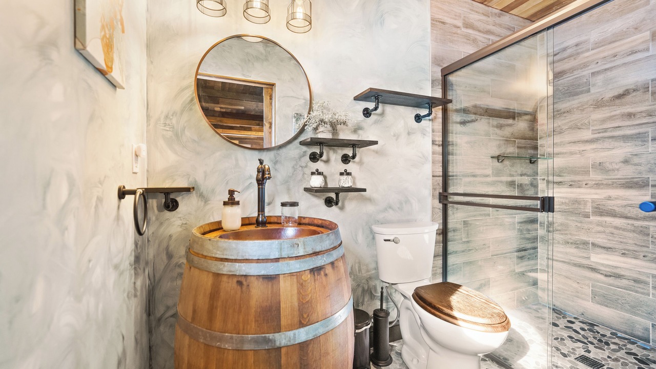 Photo of Bathroom in Creola