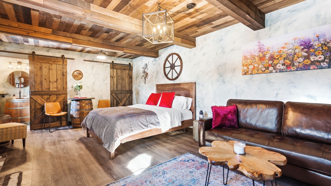 Photo of Bedroom in Creola