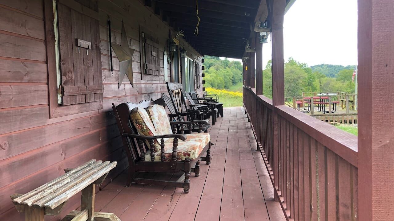 Photo of Patio Balcony in Chandlersville