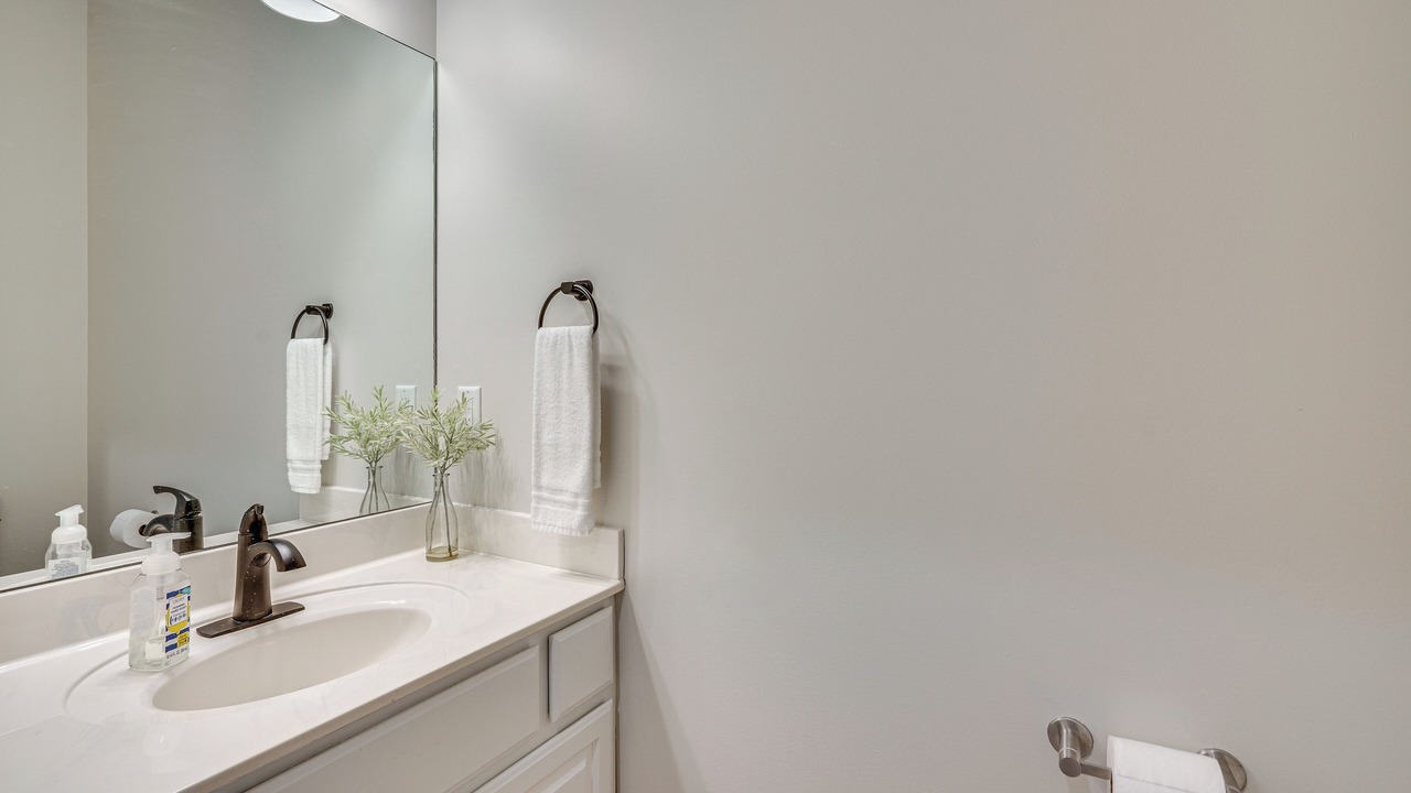 Photo of Bathroom in Nashport