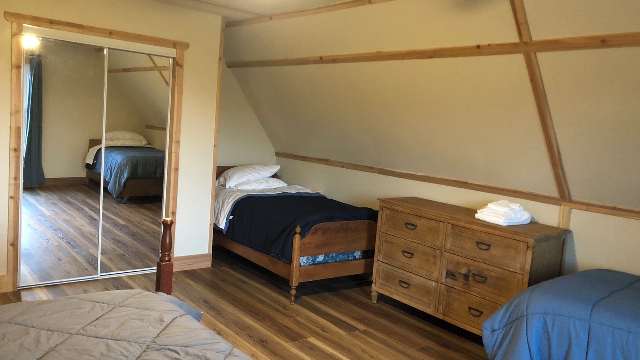 Photo of Bedroom in East Springfield