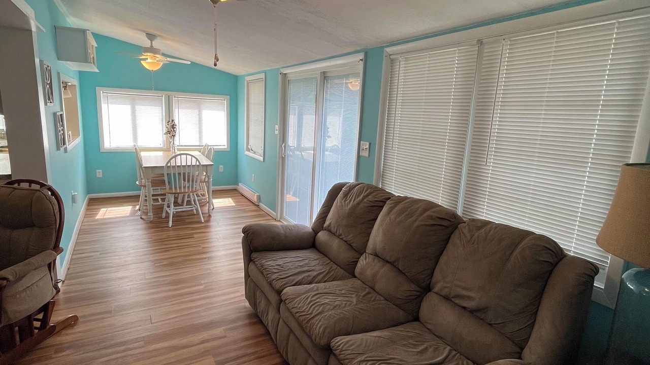 Photo of Livingroom in Senecaville