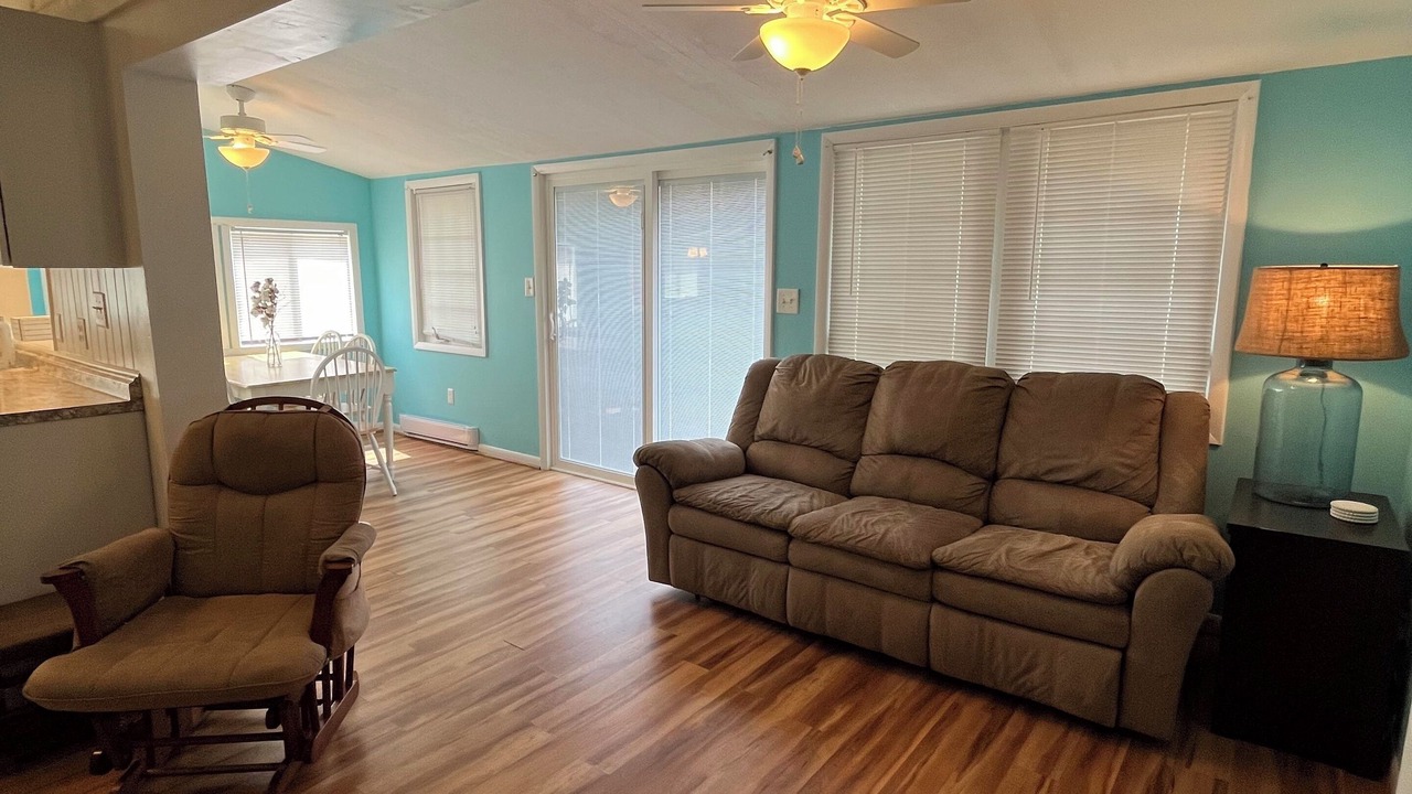 Photo of Livingroom in Senecaville