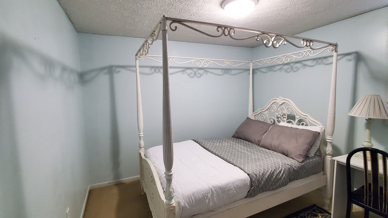 Photo of Bedroom in Westerville