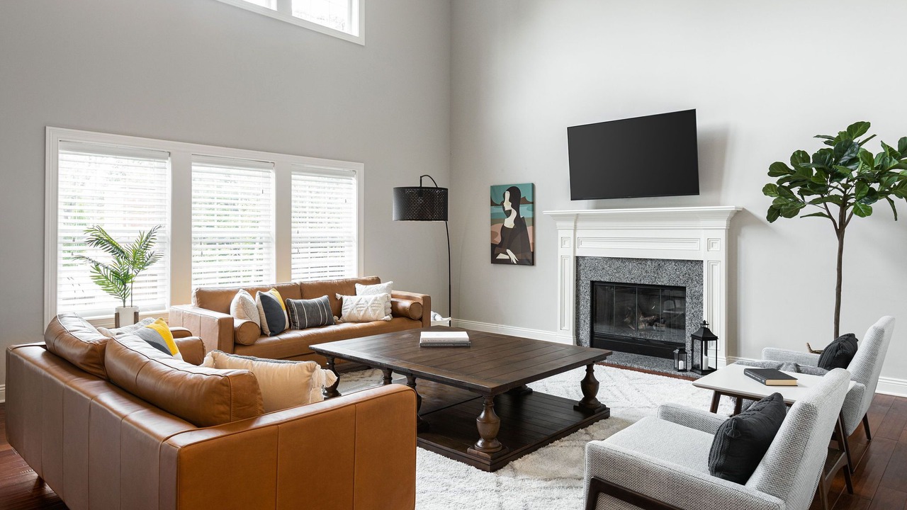 Photo of Livingroom in Northwest Columbus
