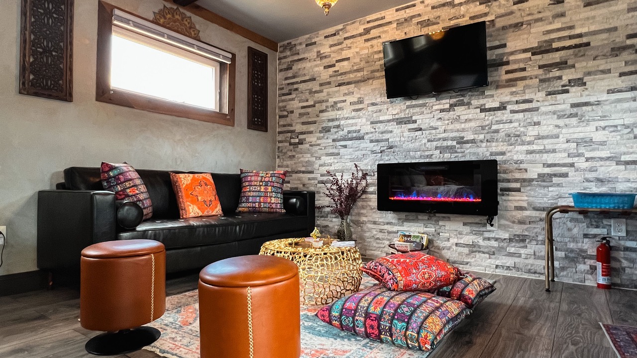 Photo of Livingroom in Creola