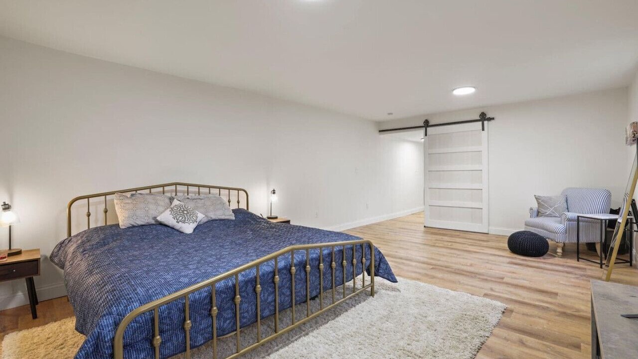 Photo of Bedroom in Fairfield Beach