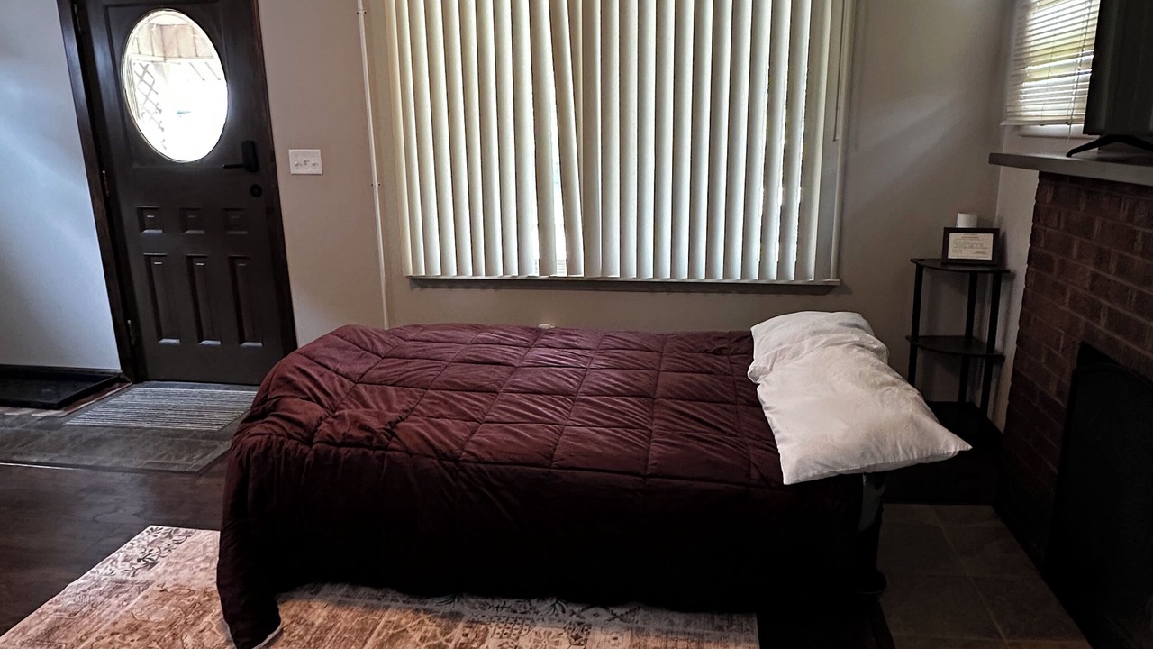 Photo of Bedroom in Massillon